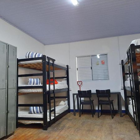Vilarejo Hostel Pinheiros Guest House São Paulo Habitación foto
