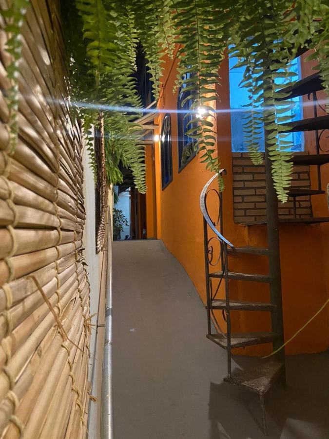 Vilarejo Hostel Pinheiros Guest House São Paulo Exterior foto